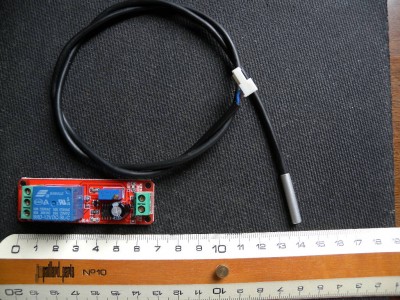 DSCN1831.JPG (45.24 Kio) Vu 13563 fois Module et sonde
