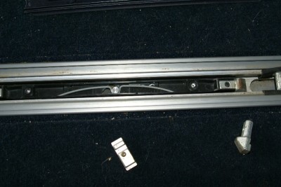 Glissières_charriot_4.jpg (25.9 Kio) Vu 10151 fois Intérieur du charriot