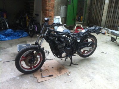 image.jpg (1 Mio) Vu 5156 fois Apres 4h de remontage