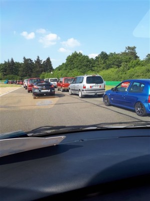 20180520_180206.jpg (56.02 Kio) Vu 16314 fois Sur la droite, le III de Totor derrière le I de Big Daddy