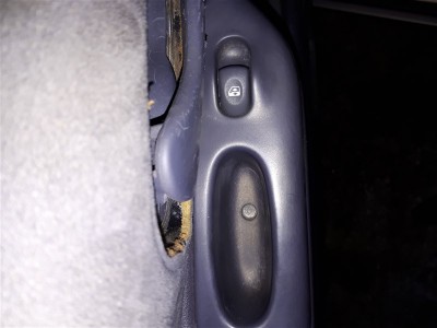 poignée_intérieure.jpg (57.6 Kio) Vu 10892 fois Vis au fond