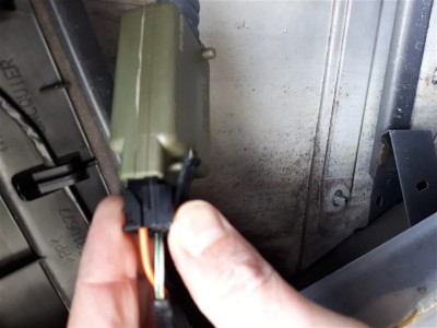 connecteur moteur.jpg (77.66 Kio) Vu 10892 fois C'est si facile quand on sait comment c'est fait !