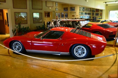 superbe  Lamborghini  Miura