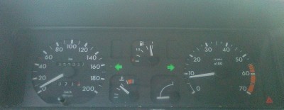 Compteur Espace 2.2i 200000Km 28-10-2011.jpg