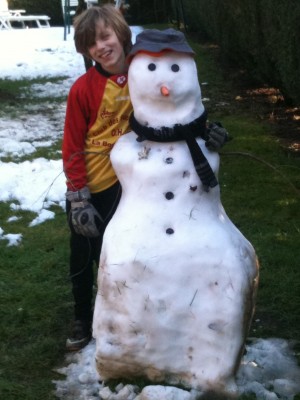 Bonhomme de neige shérif 002.jpg