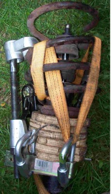 sangles en place - vue de derrière.jpg (148.64 Kio) Vu 5180 fois Sangles en place - vue arrière