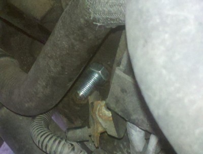 2015-06-21_17-48-39_195.jpg (23.76 Kio) Vu 8518 fois un bout de tige M10 où le filetage à été enlevé sur 50 mm et l’écrou vissé au frein filet