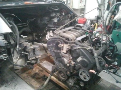 Moteur_V6.JPG (39.46 Kio) Vu 4315 fois On le voit mieux comme ça non ?