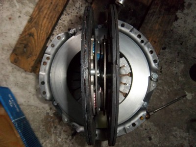 IMGP5145.JPG (2.05 Mio) Vu 3555 fois Comparaison des disques (à gauche, le nouveau)