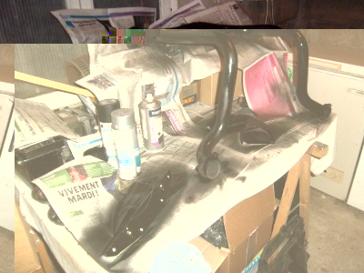 IMGP5148.JPG (1.96 Mio) Vu 3555 fois Peinture des éléments (noir pour les tôles, noir thermique pour l'échappement)