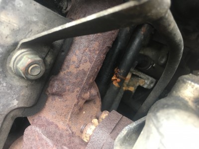 A80FF8B9-3396-4C6A-91CA-1B55480DE853.jpeg (2 Mio) Vu 7805 fois La durit metal percée