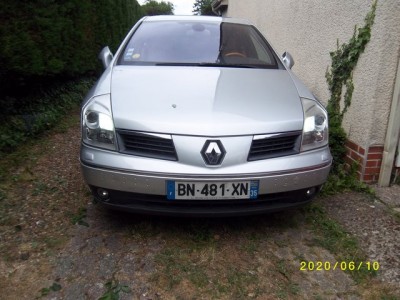 Feux de jour VS-1.JPG (98.5 Kio) Vu 7836 fois En feux de jour