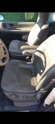 Screenshot_20201129-193008_Gallery.jpg (62.18 Kio) Vu 3053 fois Finition IP phase 1 cuir et alcantara 100.000km tout juste