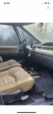 E16E57E4-18C2-45FE-A742-28E5495145C9.png (624.87 Kio) Vu 1185 fois Intérieur initial