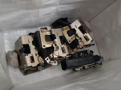 Serrures.jpg (107.28 Kio) Vu 7025 fois Serrures.jpg