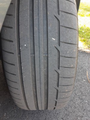 Renault-Espace_V-Bande_de_roulement02.jpg (107.03 Kio) Vu 11644 fois Renault Espace V usure pneumatiques