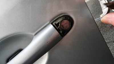 serrure-poignee-porte-avant-espace4_03.jpg