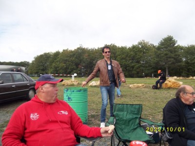 IMGP6580.JPG (213.39 Kio) Vu 13729 fois On a besoin de Georges ? PAs de souci, Toujours présent !!!