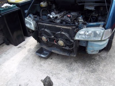 IMGP6995.JPG (261.58 Kio) Vu 2564 fois Pare-choc tombé !