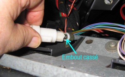 CableCasse_commente.jpg (43.62 Kio) Vu 5174 fois Câble cassé.