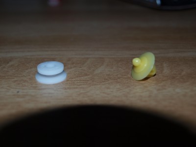 P4275605.JPG (13.78 Kio) Vu 68200 fois clip qui casse au demontage 5€ piece rono